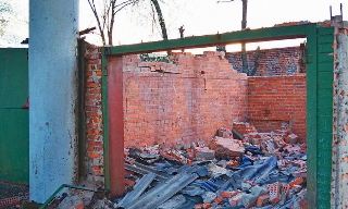 Демонтаж гаражей в Ломоносове, цена от 1772 руб. – услуги под ключ от ГОСТСТРОЙ