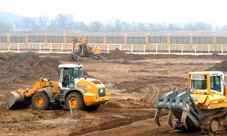 Планировка участка бульдозером в Ломоносове от 939 руб. Цены за м2 - ГОСТСТРОЙ